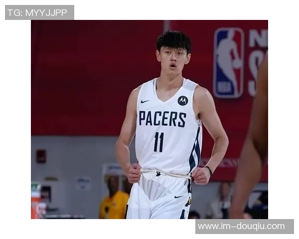 曾凡博重返助力北京队锋线周琦轻松得分展现实力